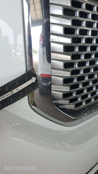 2015 GMC Yukon Denali 5SA – miniatura 27