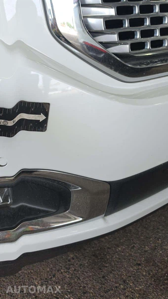 2015 GMC Yukon Denali 5SA – miniatura 31