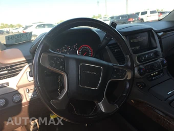 2015 GMC Yukon Denali 5SA – miniatura 10