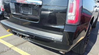 2015 GMC Yukon Denali 5SA – miniatura 31