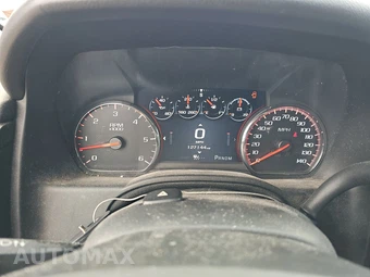 2015 GMC Yukon Denali 5SA – miniatura 12