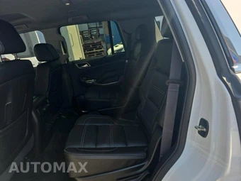 2015 GMC Yukon Denali 5SA - miniatura 16