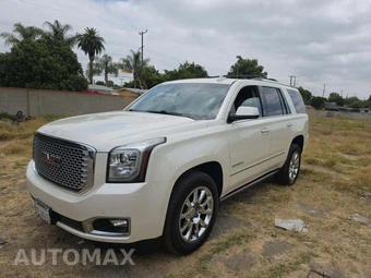 2015 GMC Yukon Denali 5SA