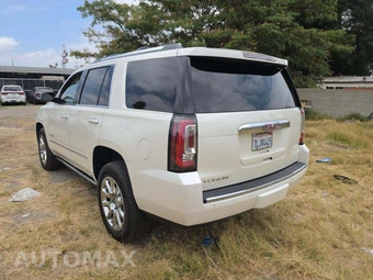 2015 GMC Yukon Denali 5SA - miniatura 2