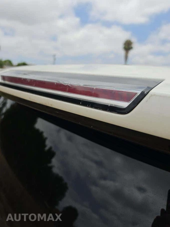 2015 GMC Yukon Denali 5SA - miniatura 26