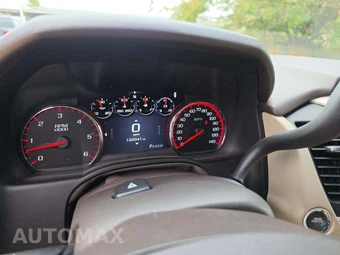 2015 GMC Yukon Denali 5SA - miniatura 9