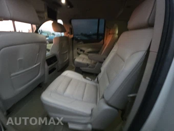 2015 GMC Yukon Denali XL 5SA - miniatura 13