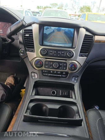 2015 GMC Yukon Denali XL 5SA - miniatura 10
