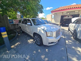 2015 GMC Yukon Denali XL 5SA - miniatura 4