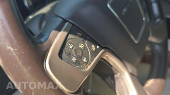 2015 GMC Yukon Denali XL 5SA – miniatura 20