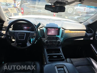 2015 GMC Yukon Denali XL 5SA - miniatura 11