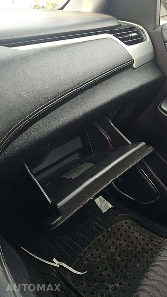 2015 GMC Yukon XL SLE – miniatura 21