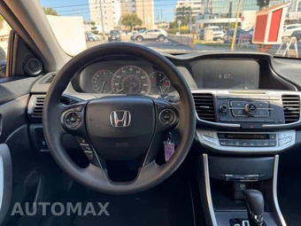 2015 Honda Accord Coupe LX-S - miniatura 11