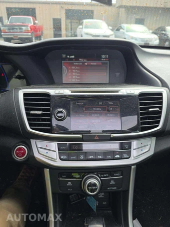 2015 Honda Accord Hybrid Touring Sedan - miniatura 10