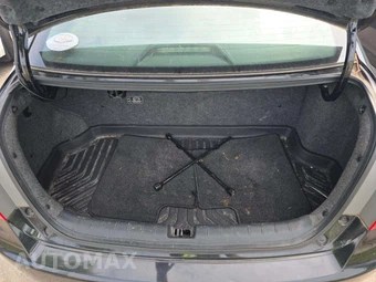 2015 Honda Accord Hybrid Touring Sedan - miniatura 14