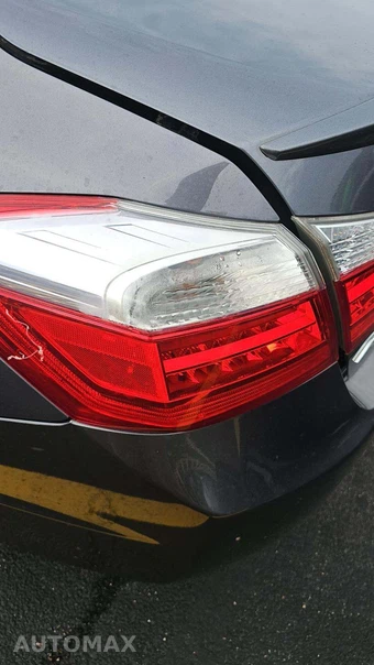 2015 Honda Accord Hybrid Touring Sedan - miniatura 23