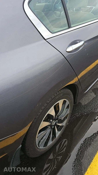 2015 Honda Accord Hybrid Touring Sedan - miniatura 29