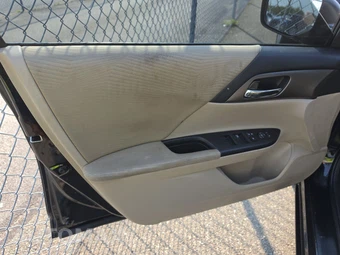2015 Honda Accord Sedan LX - miniatura 14