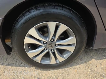2015 Honda Accord Sedan LX - miniatura 10