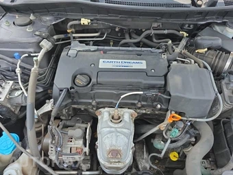 2015 Honda Accord Sedan LX - miniatura 18