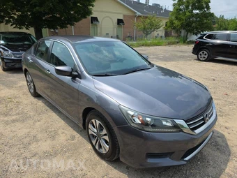 2015 Honda Accord Sedan LX - miniatura 3