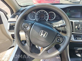 2015 Honda Accord Sedan LX - miniatura 10