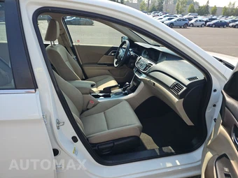 2015 Honda Accord Sedan LX - miniatura 8