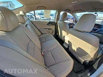 2015 Honda Accord Sedan LX - miniatura 17