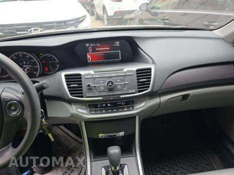 2015 Honda Accord Sedan LX - miniatura 10