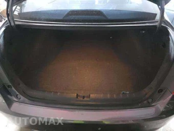 2015 Honda Accord Sedan LX - miniatura 14