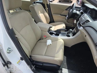 2015 Honda Accord Sedan LX - miniatura 8