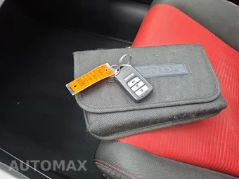 2015 Honda Civic Coupe Si - miniatura 21