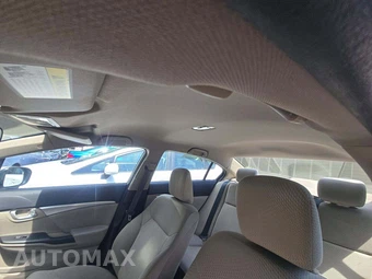 2015 Honda Civic Hybrid Sedan - miniatura 11