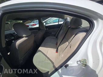 2015 Honda Civic Hybrid Sedan - miniatura 13