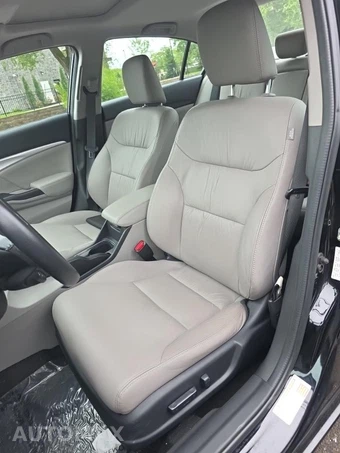 2015 Honda Civic Sedan EX-L - miniatura 13