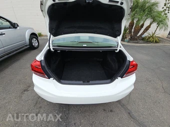 2015 Honda Civic Sedan HF – miniatura 16