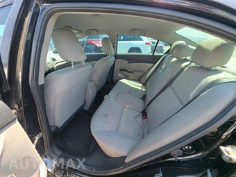 2015 Honda Civic Sedan LX - miniatura 13