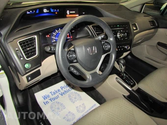 2015 Honda Civic Sedan LX - miniatura 9