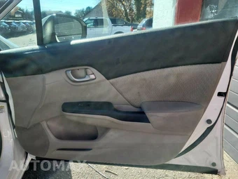 2015 Honda Civic Sedan LX - miniatura 13