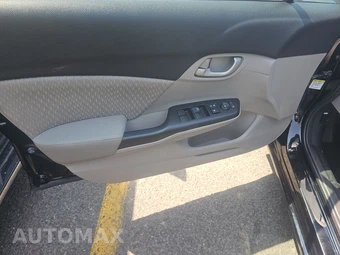 2015 Honda Civic Sedan LX - miniatura 9