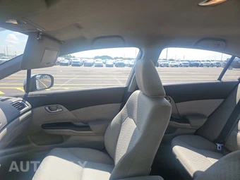 2015 Honda Civic Sedan LX – miniatura 18