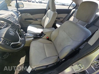 2015 Honda Civic Sedan LX – miniatura 7