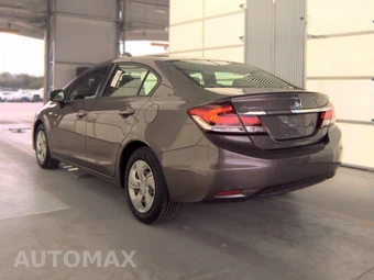 2015 Honda Civic Sedan LX – miniatura 8