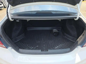 2015 Honda Civic Sedan SE - miniatura 11