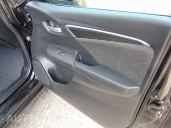 2015 Honda Fit EX - miniatura 23
