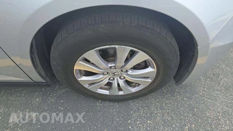 2015 Honda Odyssey EX 118.1" WB - miniatura 20
