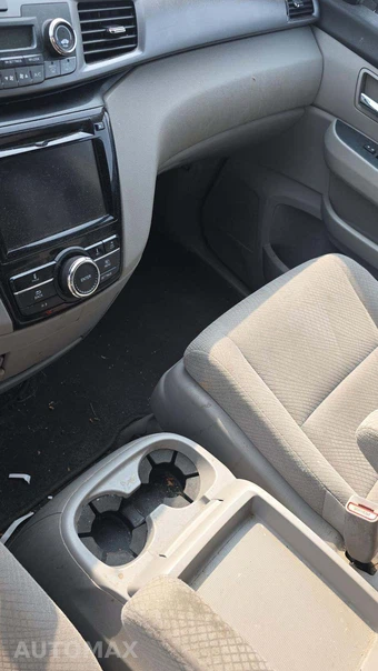 2015 Honda Odyssey EX 118.1" WB – miniatura 23