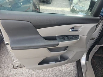 2015 Honda Odyssey EX 118.1" WB – miniatura 9