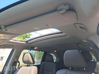 2015 Honda Odyssey EX-L 118.1" WB - miniatura 11