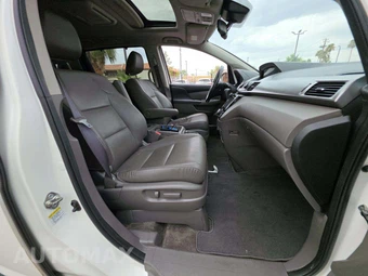 2015 Honda Odyssey EX-L 118.1" WB - miniatura 16
